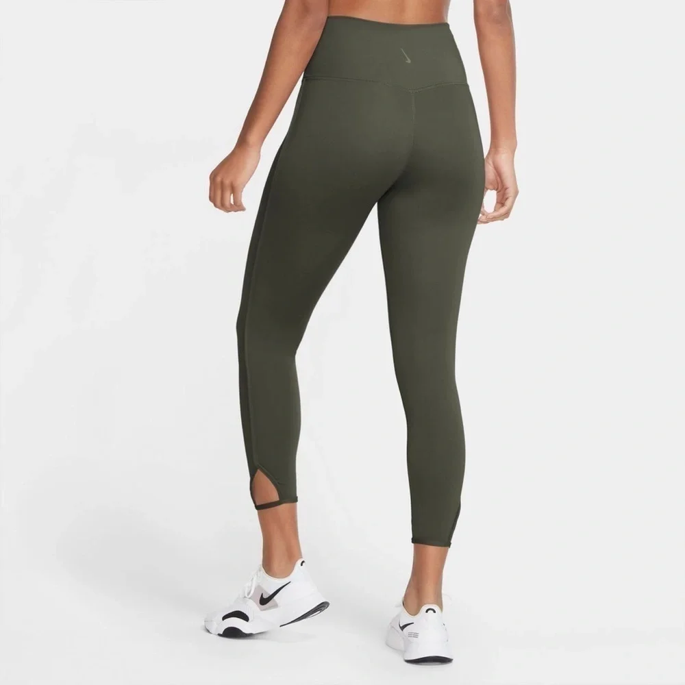 NIKE WOMEN'S YOGA TRAINING 7/8 LEGGINGS Green Size XS Loungewear Athletic Active